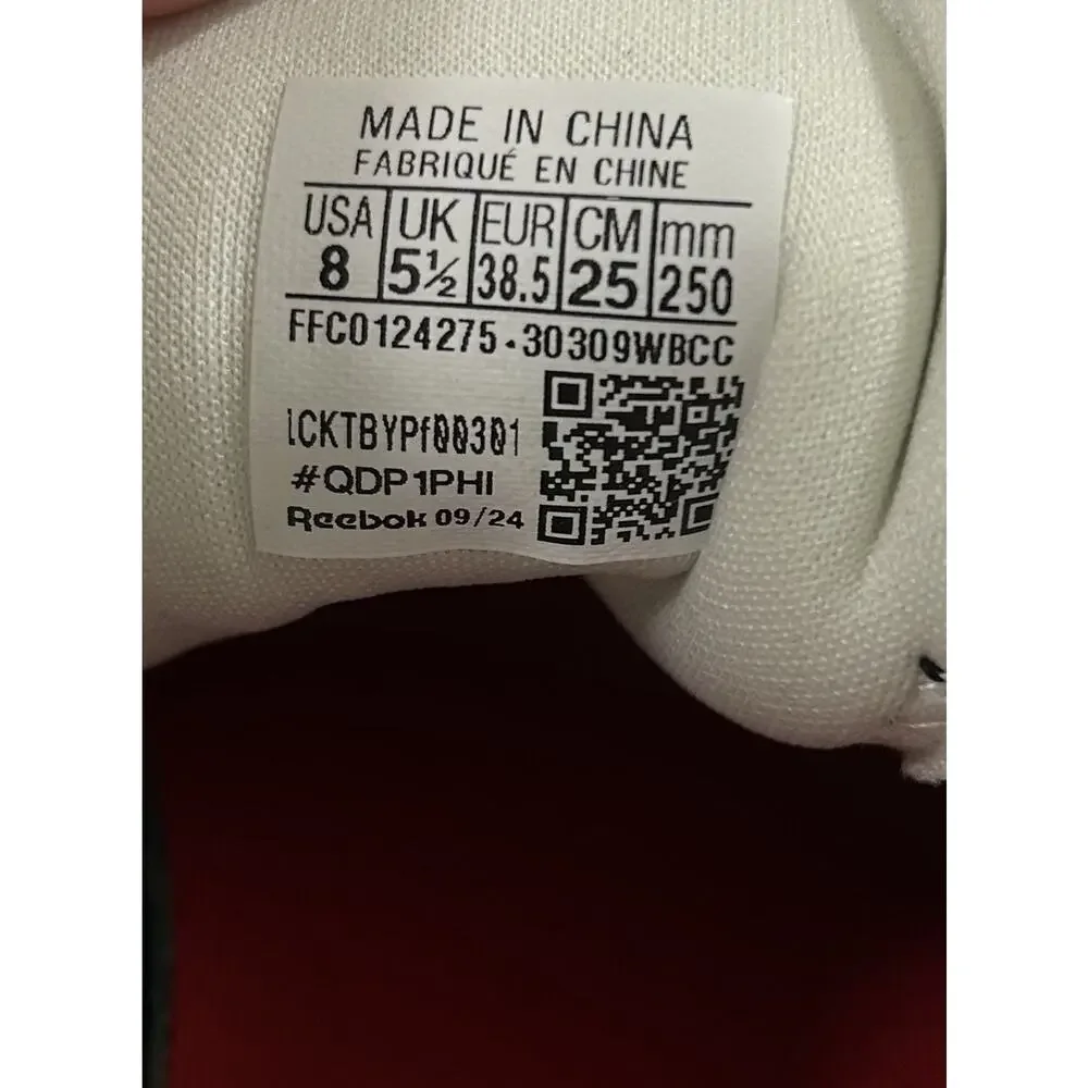 Reebok World 70 30309WBCC Black White Red Running Shoe Sneaker Size 8